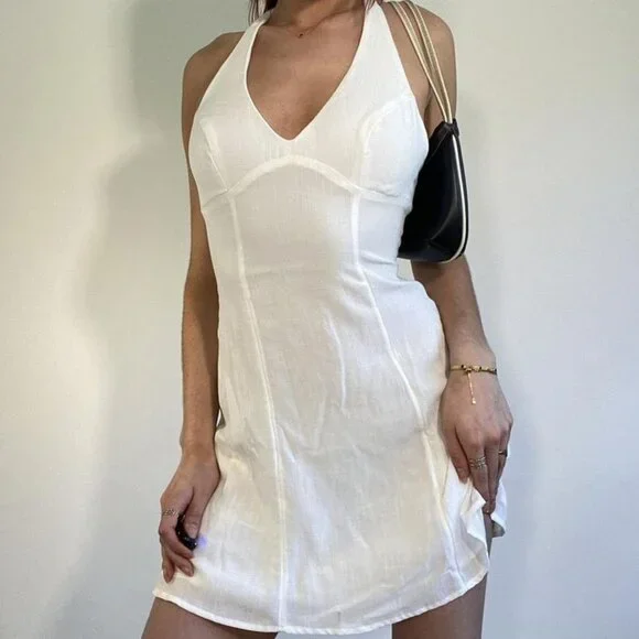 white halterneck backless mini dress - Picture 2 of 4